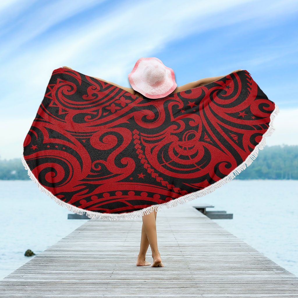 New Zealand Beach Blanket Maori Pattern Tattoo