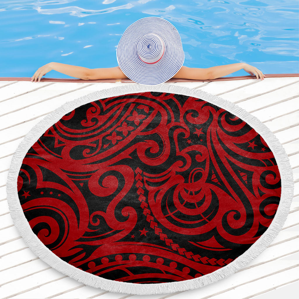 New Zealand Beach Blanket Maori Pattern Tattoo