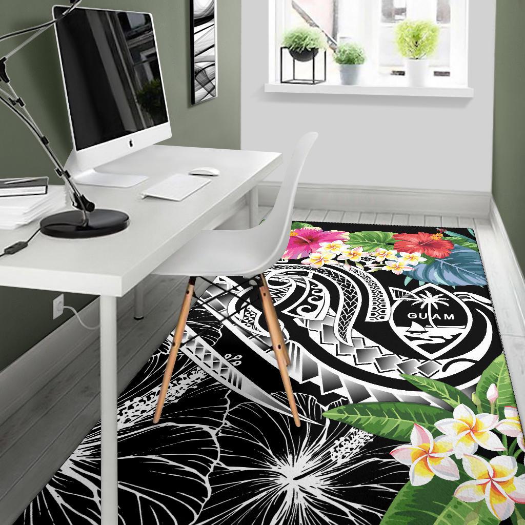 Guam Polynesian Area Rug - Summer Plumeria (Black)