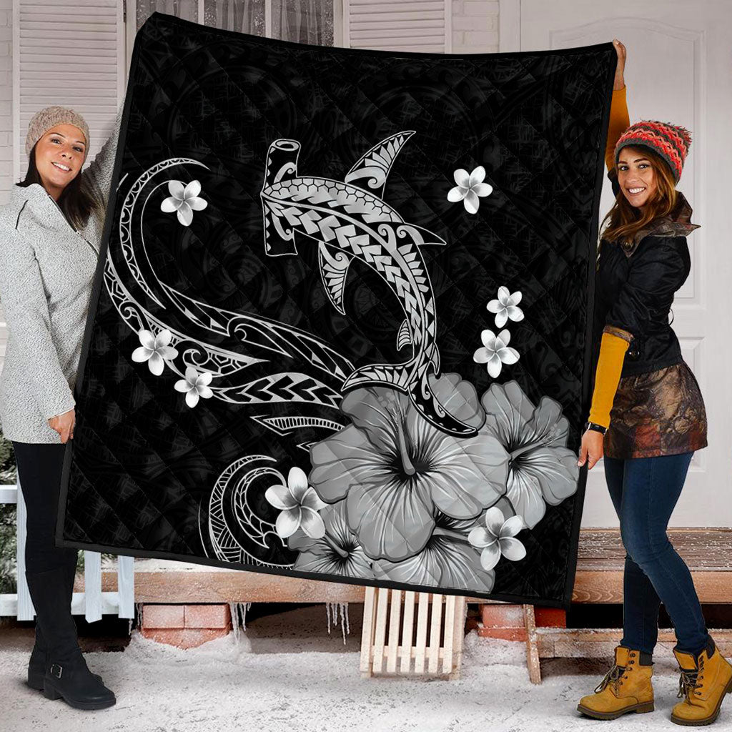 Hawaii Premium Quilt Shark Polynesia Tribal Tattoo