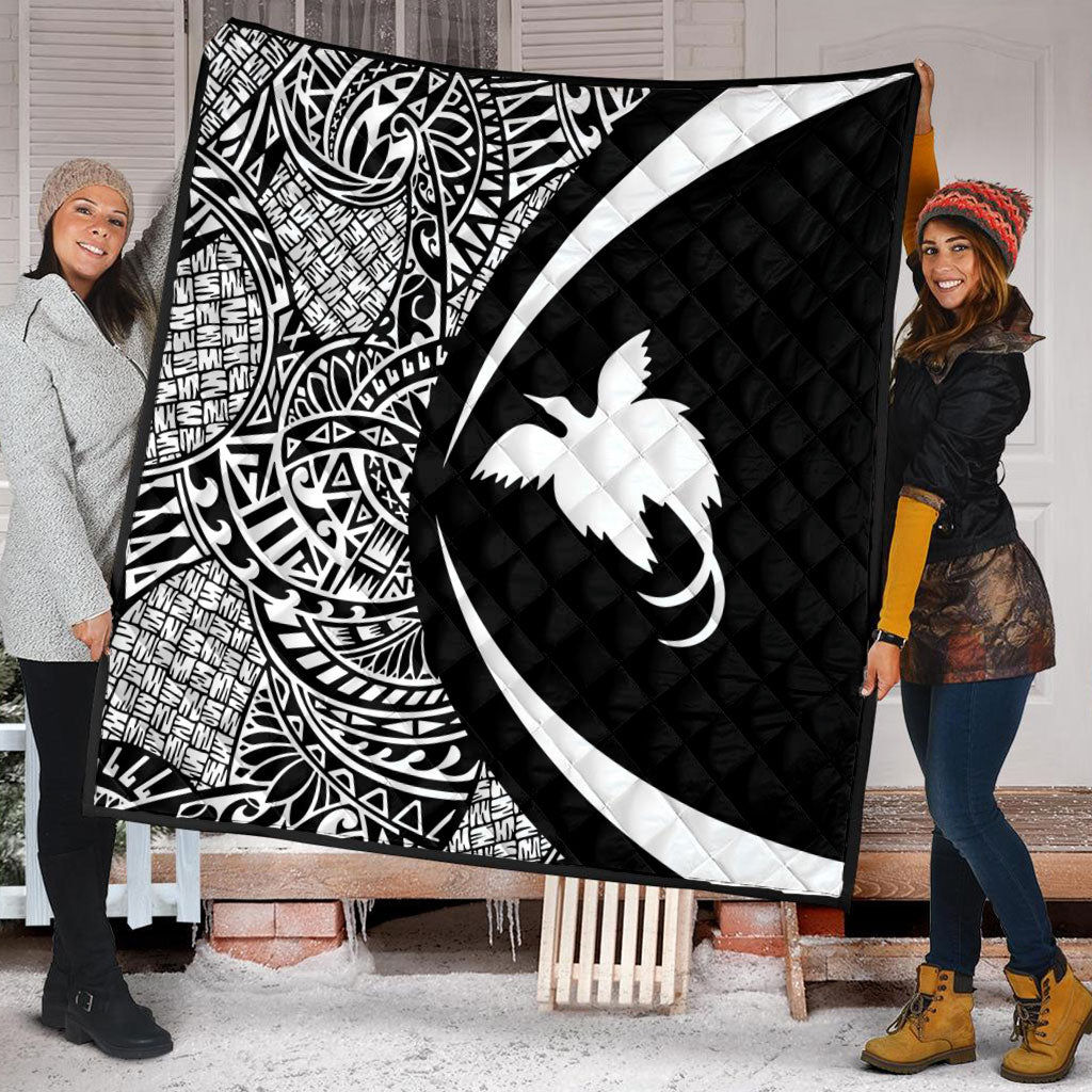 Papua New Guinea Premium Quilt Lauhala White Circle Style