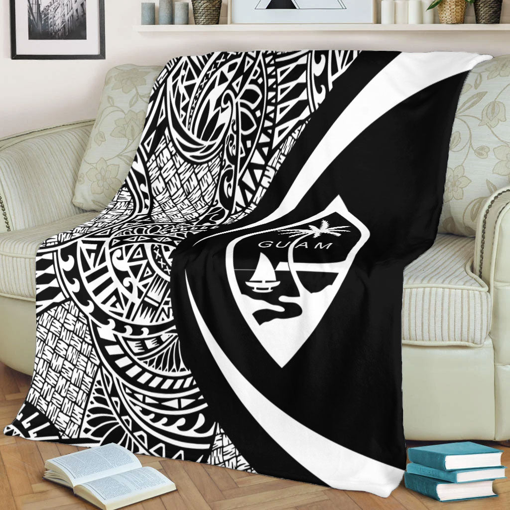 Guam Premium Blanket Lauhala White Circle Style