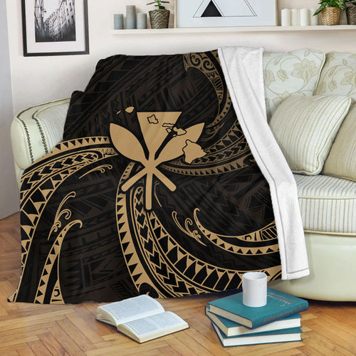 Hawaii Premium Blanket Kanaka Map Tribal Wave
