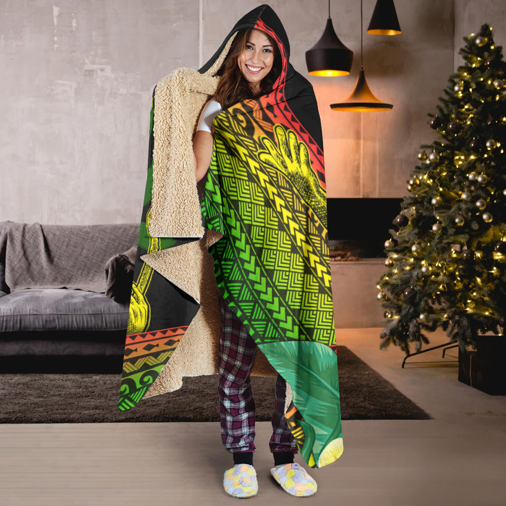 Hawaii Hooded Blanket King Kamekameha Kanaka Maoli Polynesian Pattern