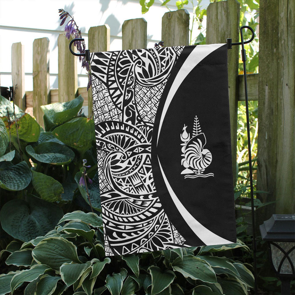 New Caledonia Garden Flag Lauhala Circle White