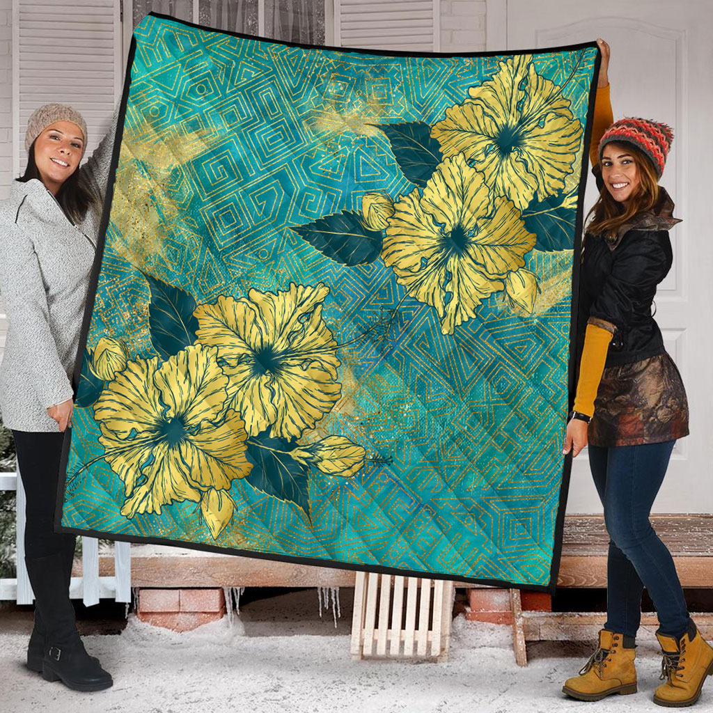 Hawaii Premium Quilt Golden Hibiscus Turquoise Color Tribal Pattern