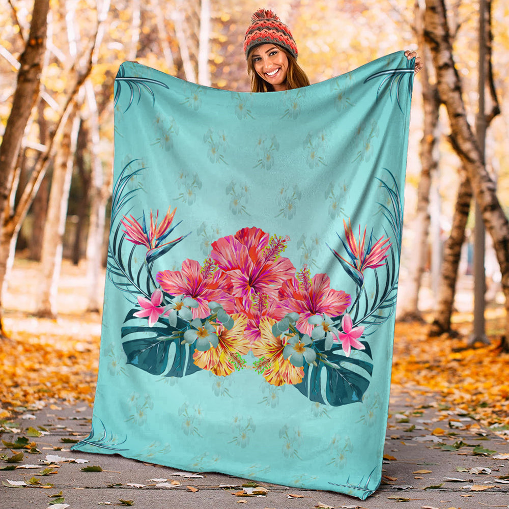 Hawaii Premium Blanket Flower Hibicus Plumeria Centre