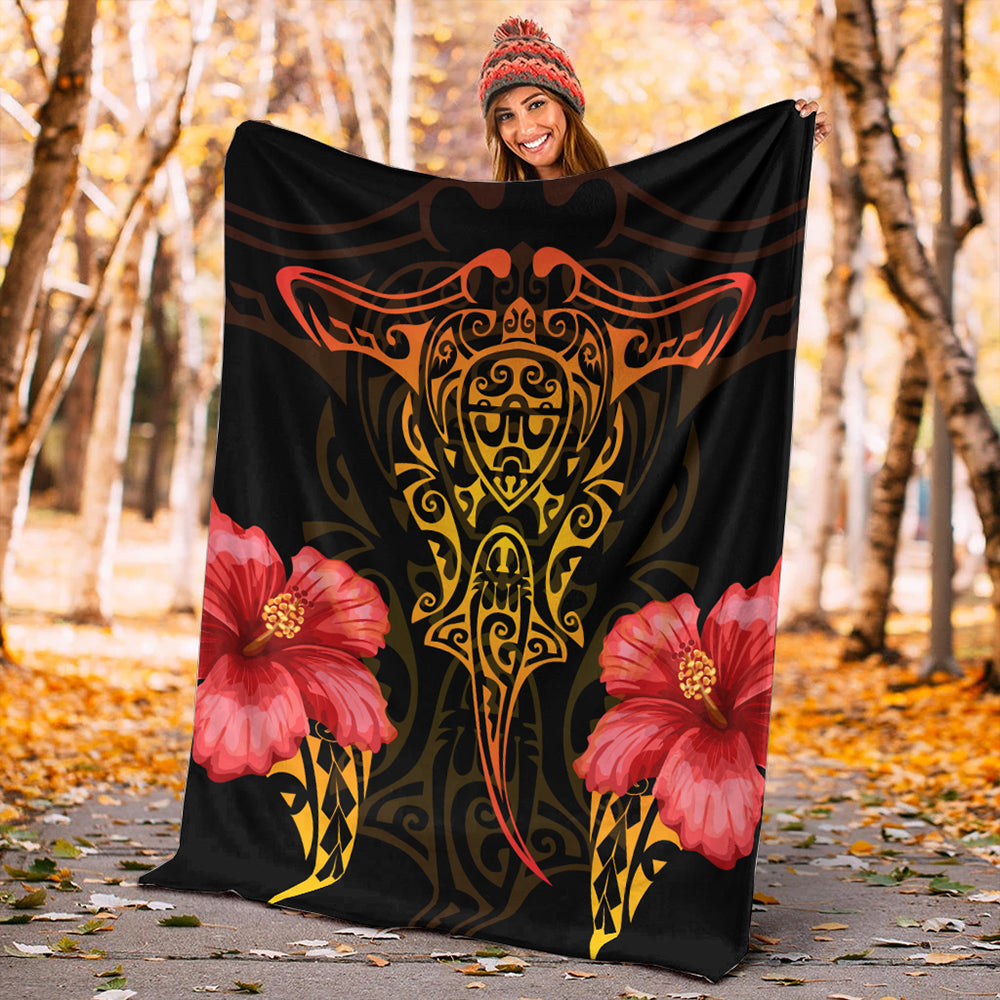 Hawaii Premium Blanket Polynesian Hibiscus Animal