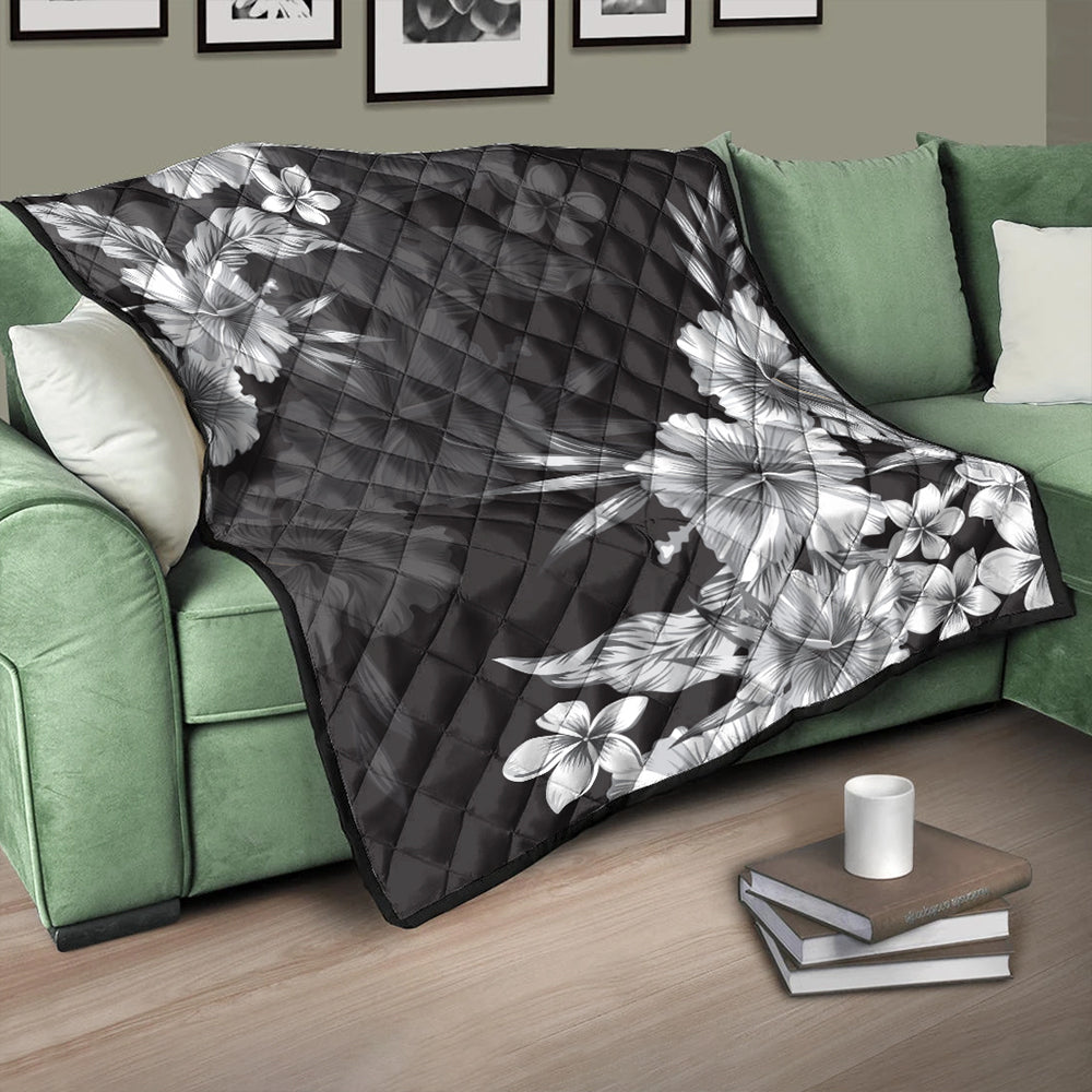 Hawaii Premium Quilt Hibiscus And Plumeria B&W