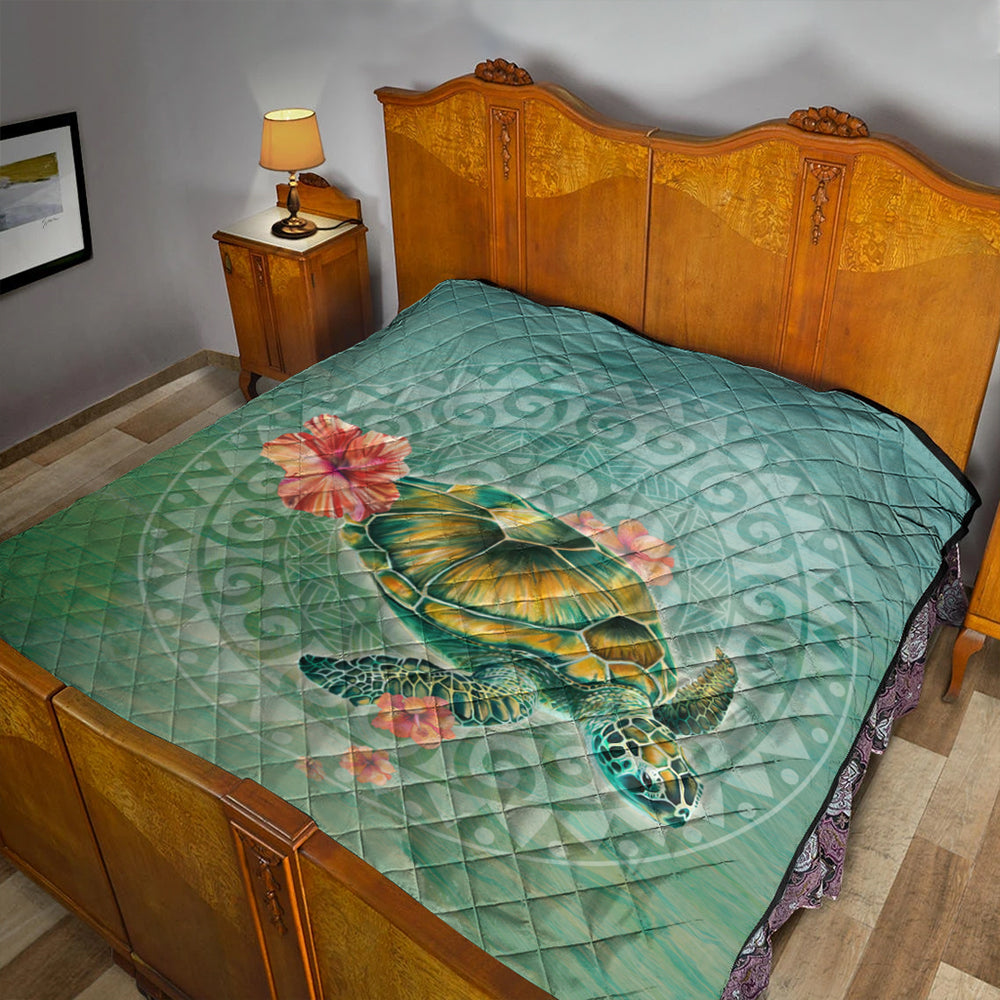 Hawaii Premium Quilt Hibiscus Turtle Swimming