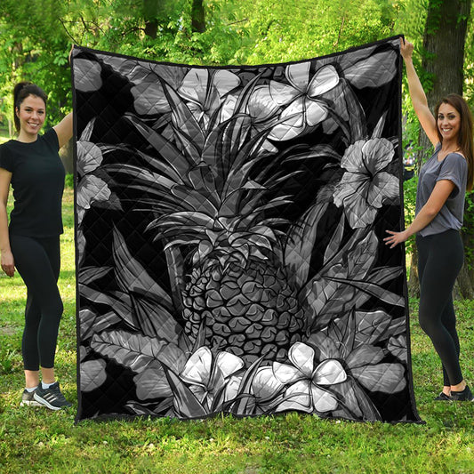 Hawaii Premium Quilt Pineapple Hibiscus Black And White