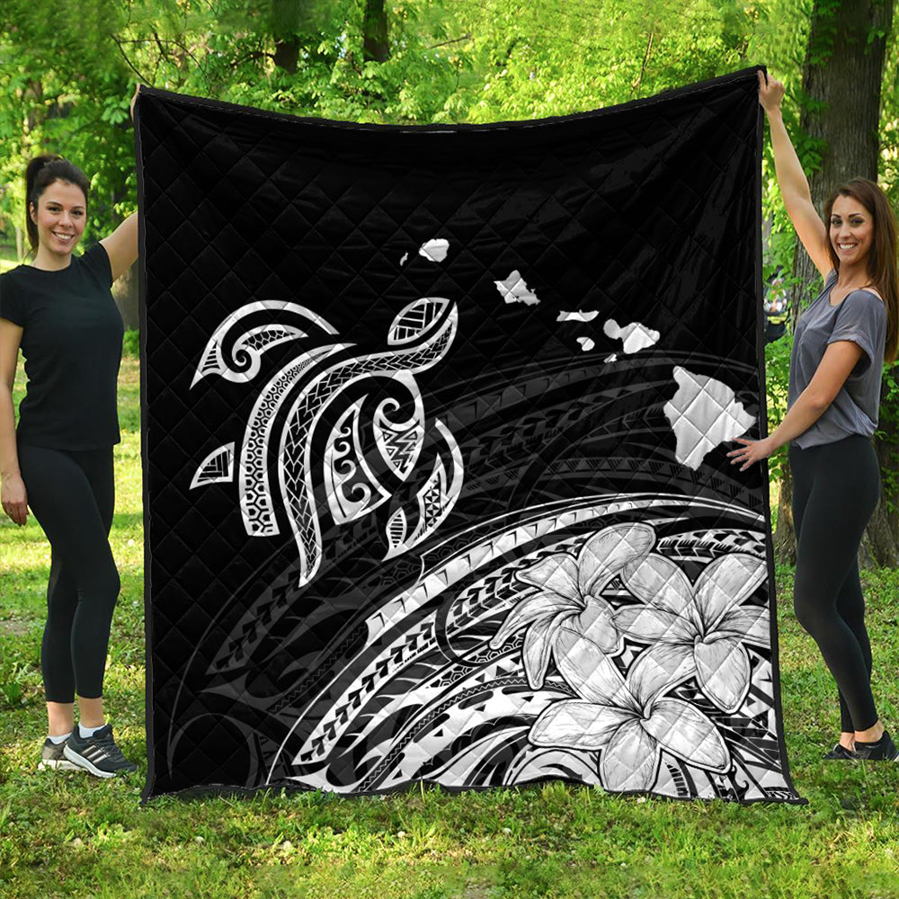 Hawaii Premium Quilt Turtle Polynesian Map Plumeria White