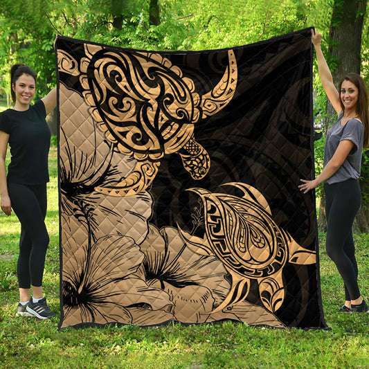Hawaii Turtle Premium Quilt Polynesian Hibiscus Art Gold