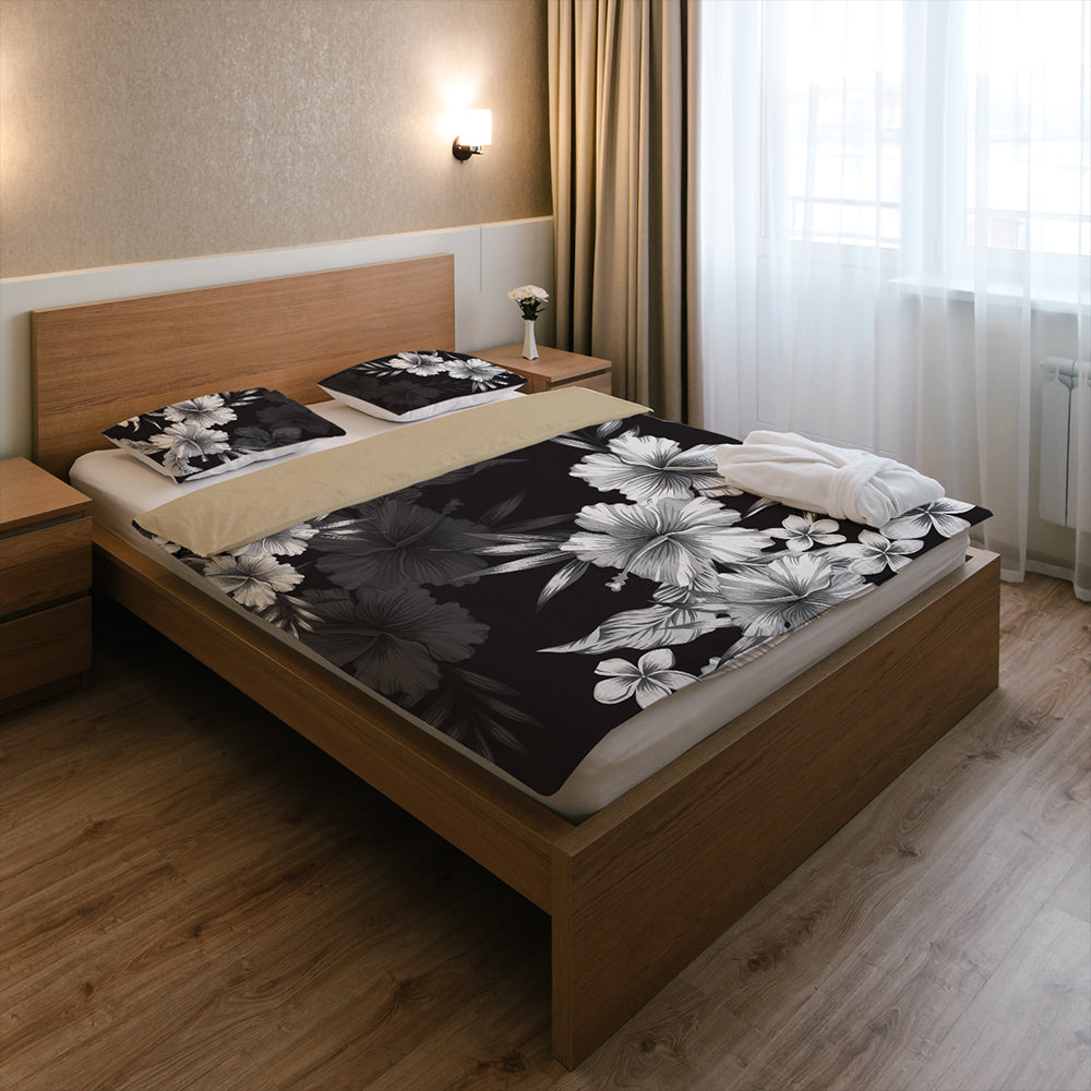 Hawaii Bedding Set Hibiscus And Plumeria B&W
