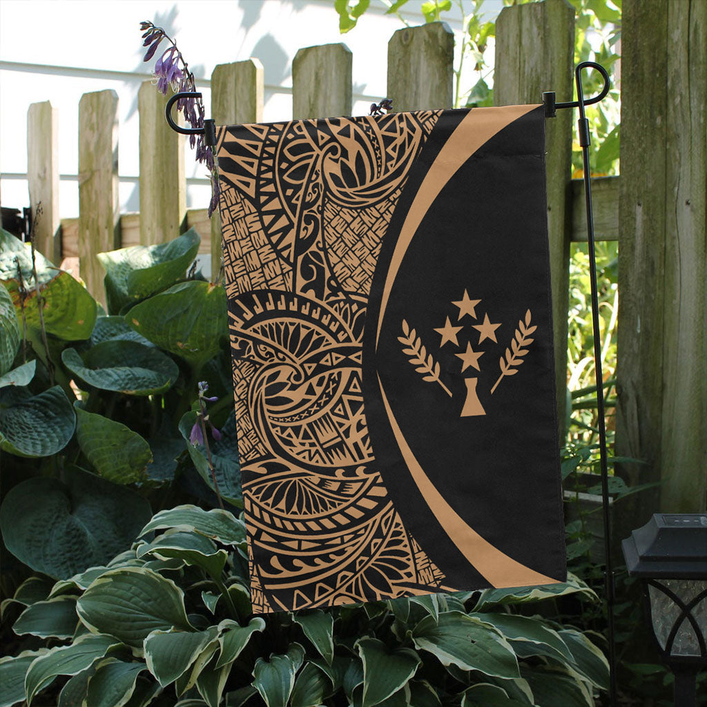 Kosrae Garden Flag Lauhala Circle Gold