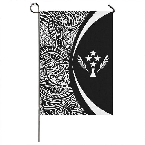 Kosrae Garden Flag Lauhala Circle White