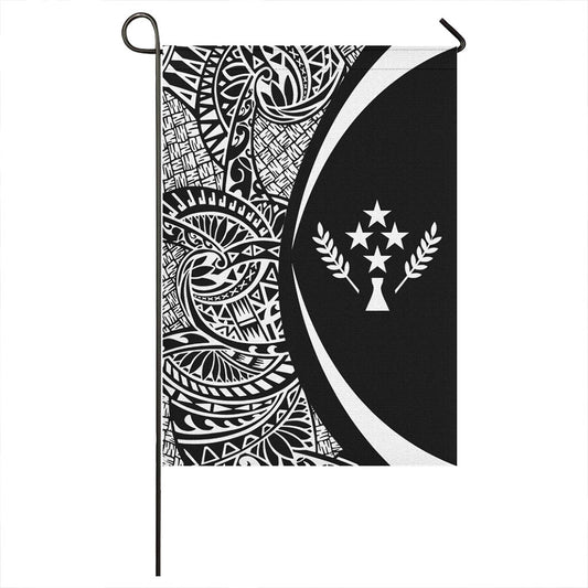 Kosrae Garden Flag Lauhala Circle White