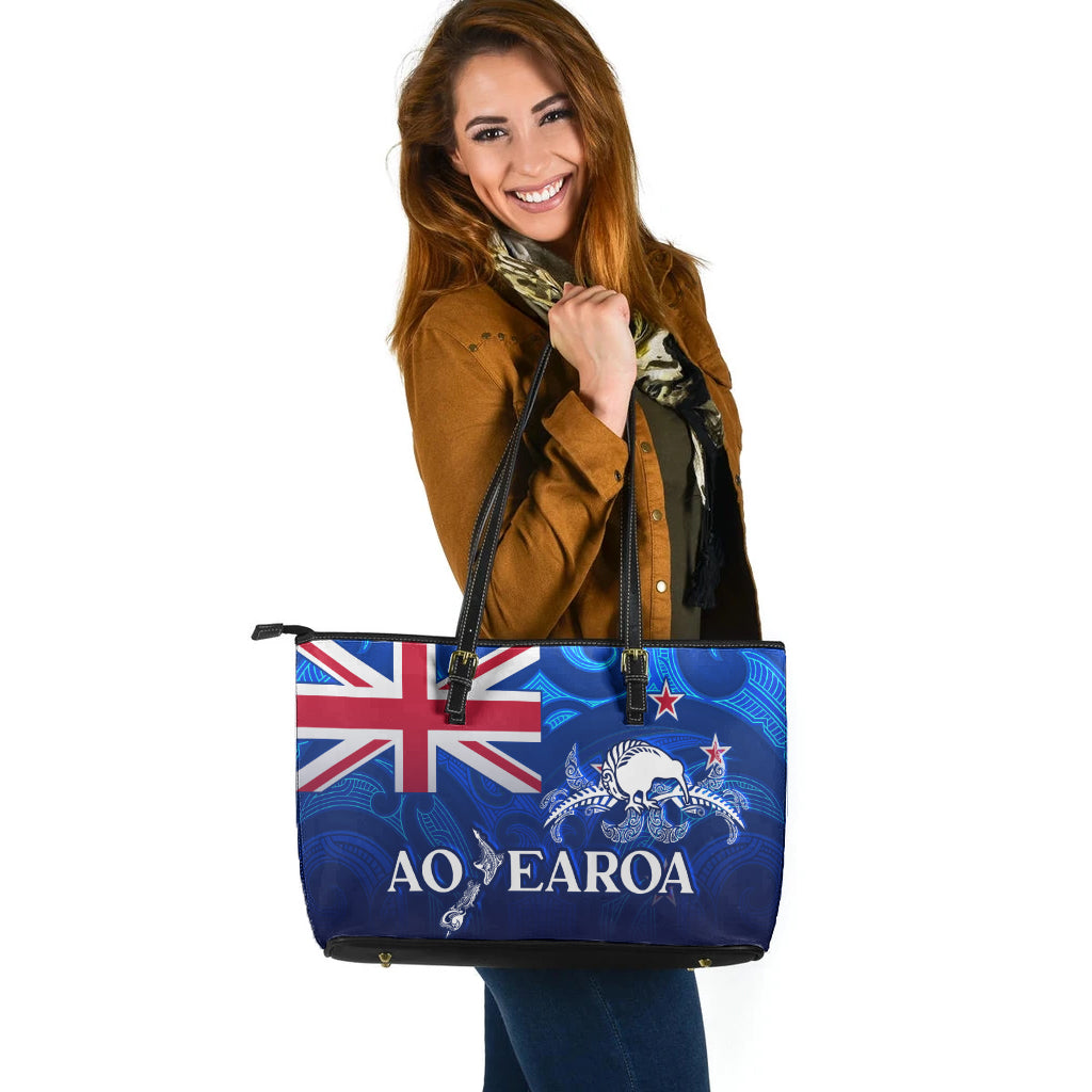New Zealand Aotearoa Map Kiwi Bird Mascot Leather Totes