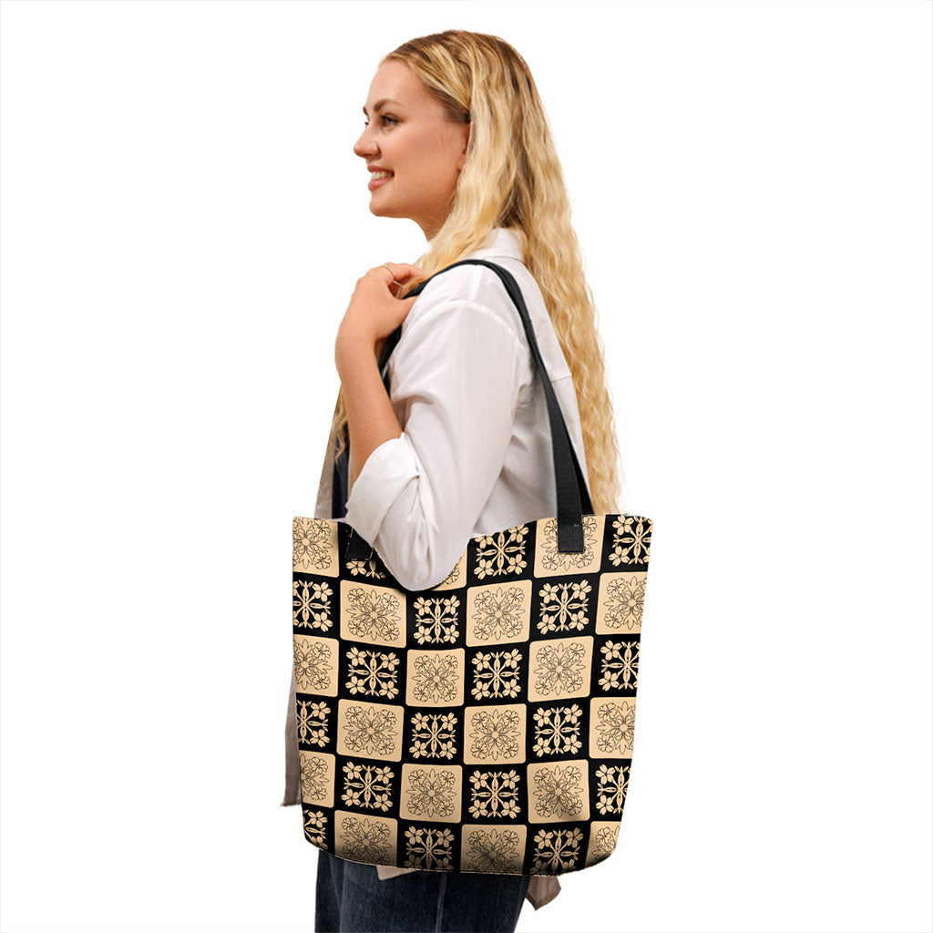 Hawaii Tote Bag Puakenikeni Lei Seamless Pattern