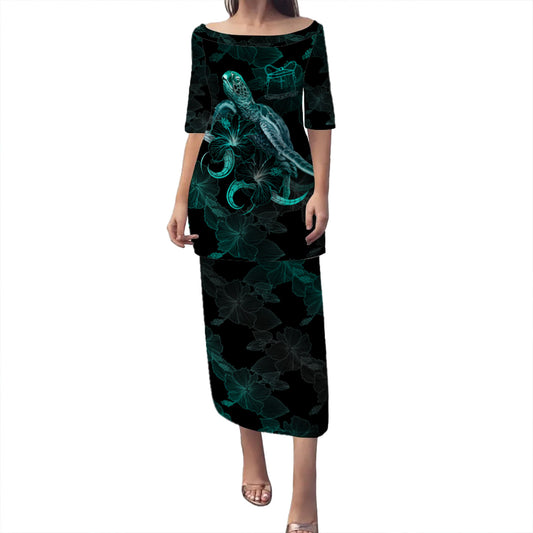 Tokelau Puletasi - Sea Turtle With Blooming Hibiscus Flowers Turquoise