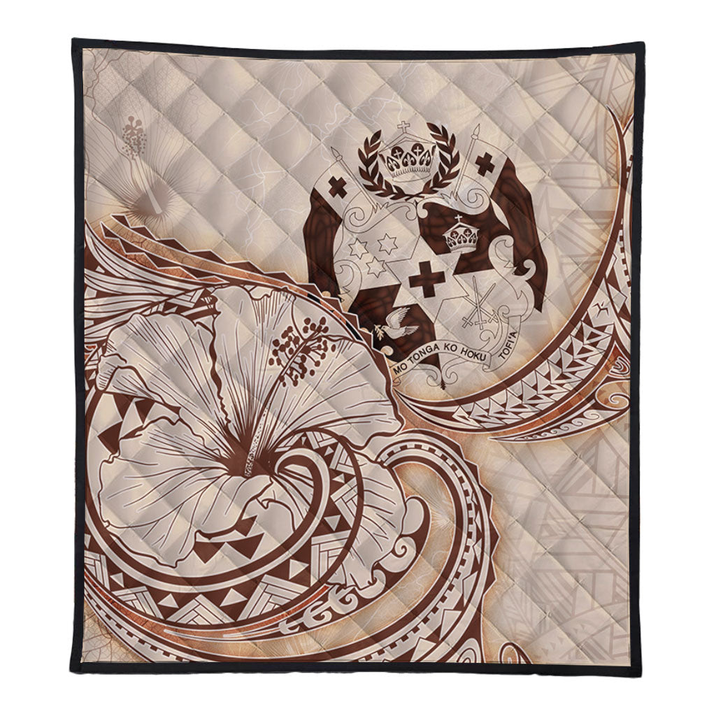 Tonga Premium Quilt Hibiscus Flower Vintage Style