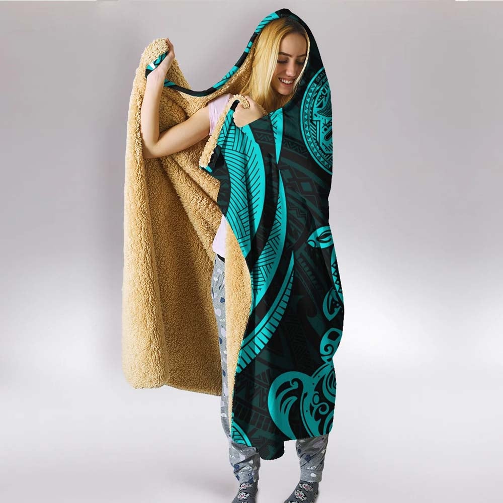 American Samoa Hooded Blanket - Turquoise Tentacle Turtle