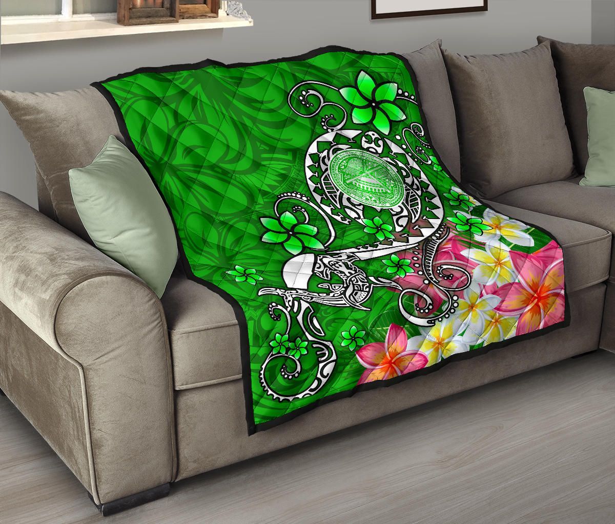 American Samoa Polynesian Premium Quilt - Turtle Plumeria (Green)