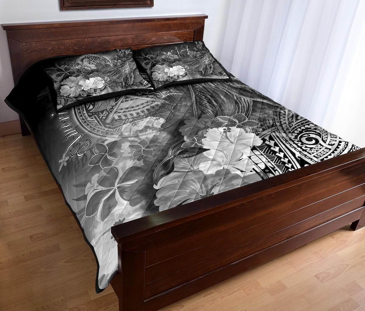American Samoa Polynesian Quilt Bed Set - Humpback Whale with Tropical Flowers (White)