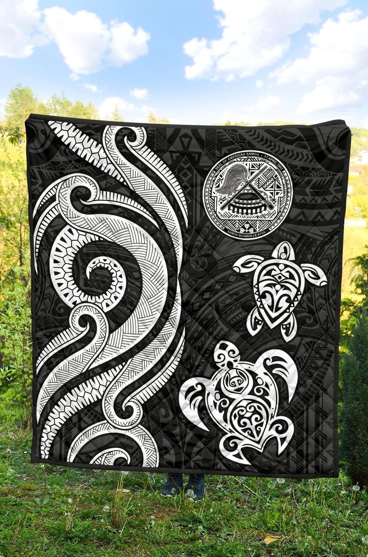 American Samoa Premium Quilt - White Tentacle Turtle