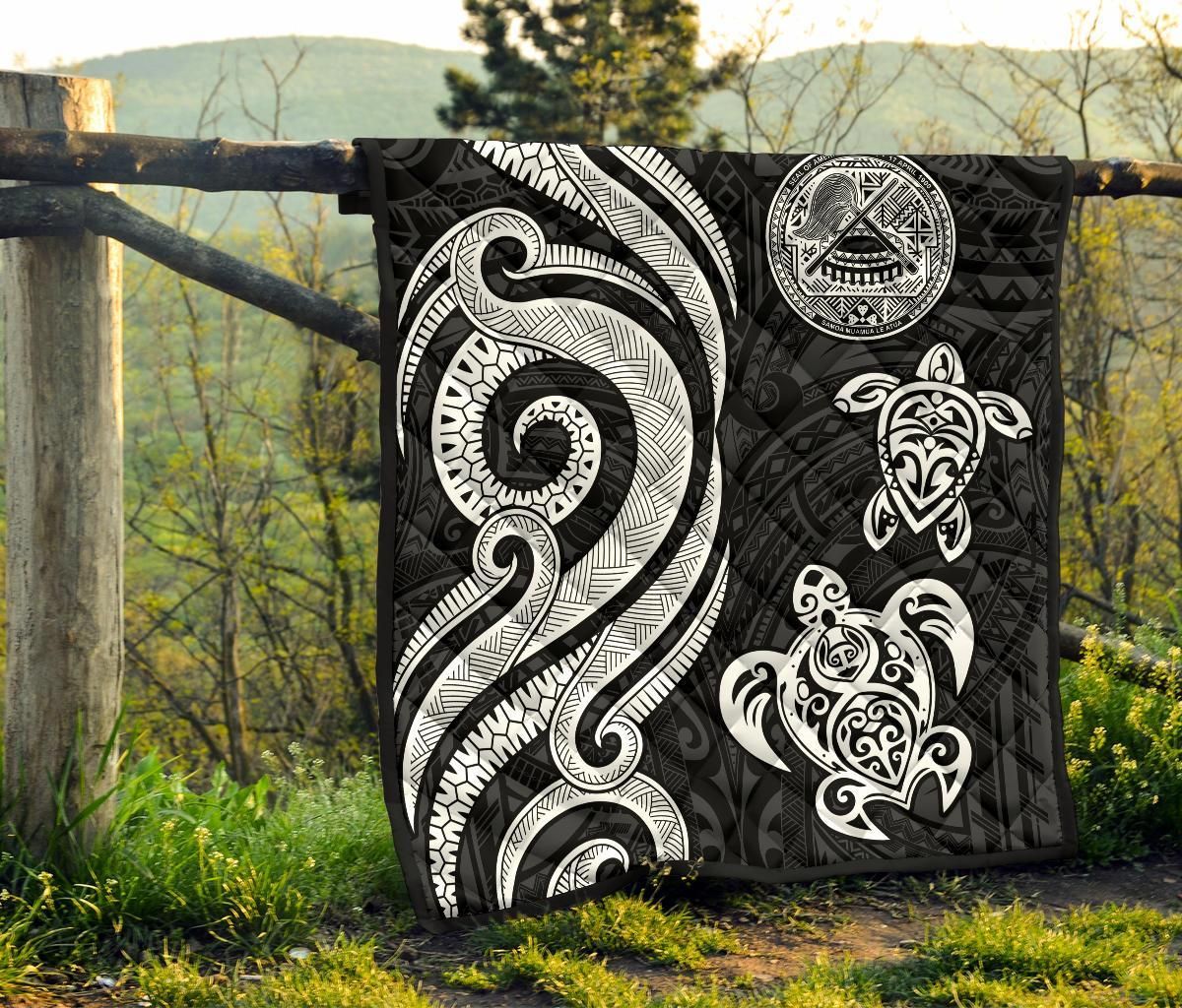 American Samoa Premium Quilt - White Tentacle Turtle
