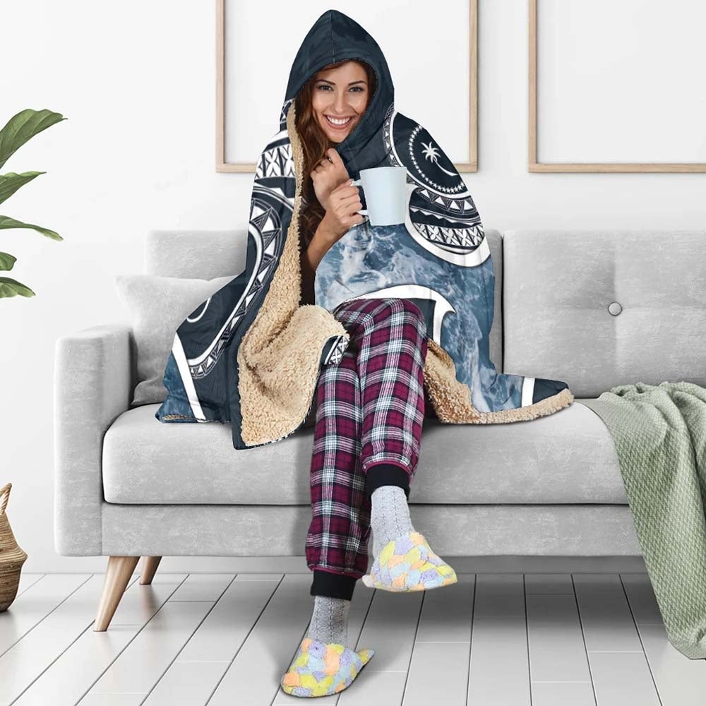 Chuuk Islands Polynesian Hooded Blanket - Ocean Style