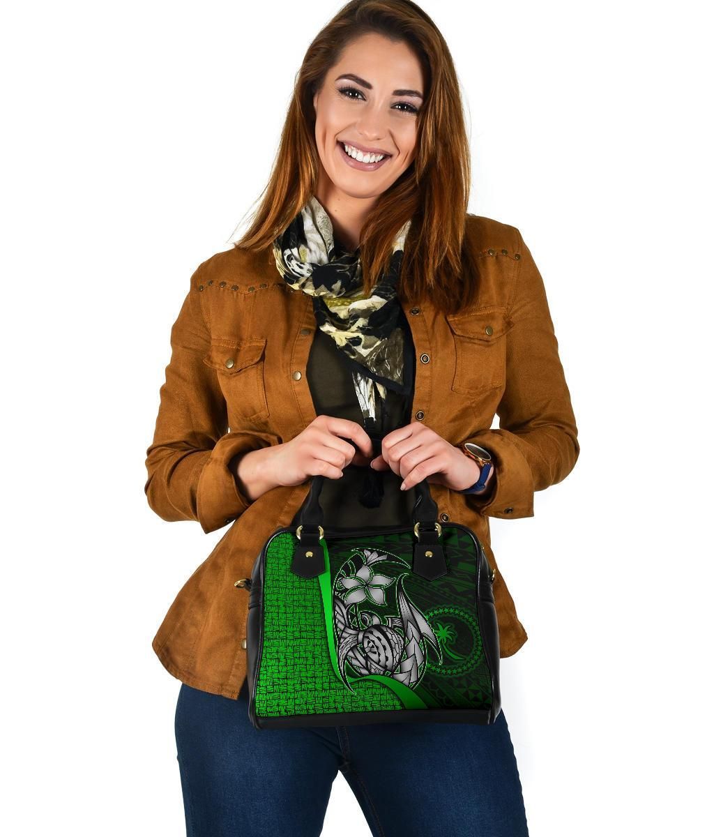 Chuuk Micronesia Shoulder Handbag Green - Turtle With Hook