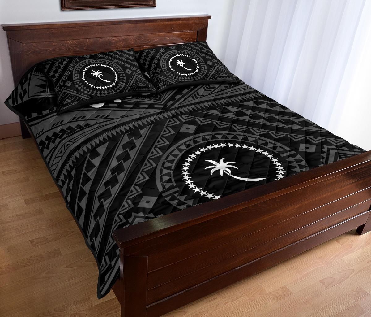 Chuuk Quilt Bed Set - Chuuk Seal With Polynesian Tattoo Style ( Black)