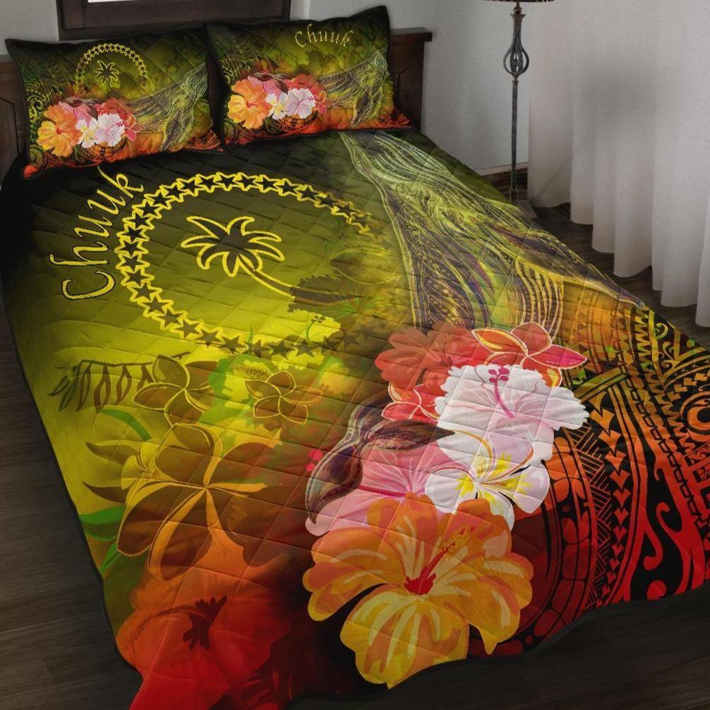 Chuuk Quilt Bed Set - Humpback Whale with Tropical Flowers (Yellow)