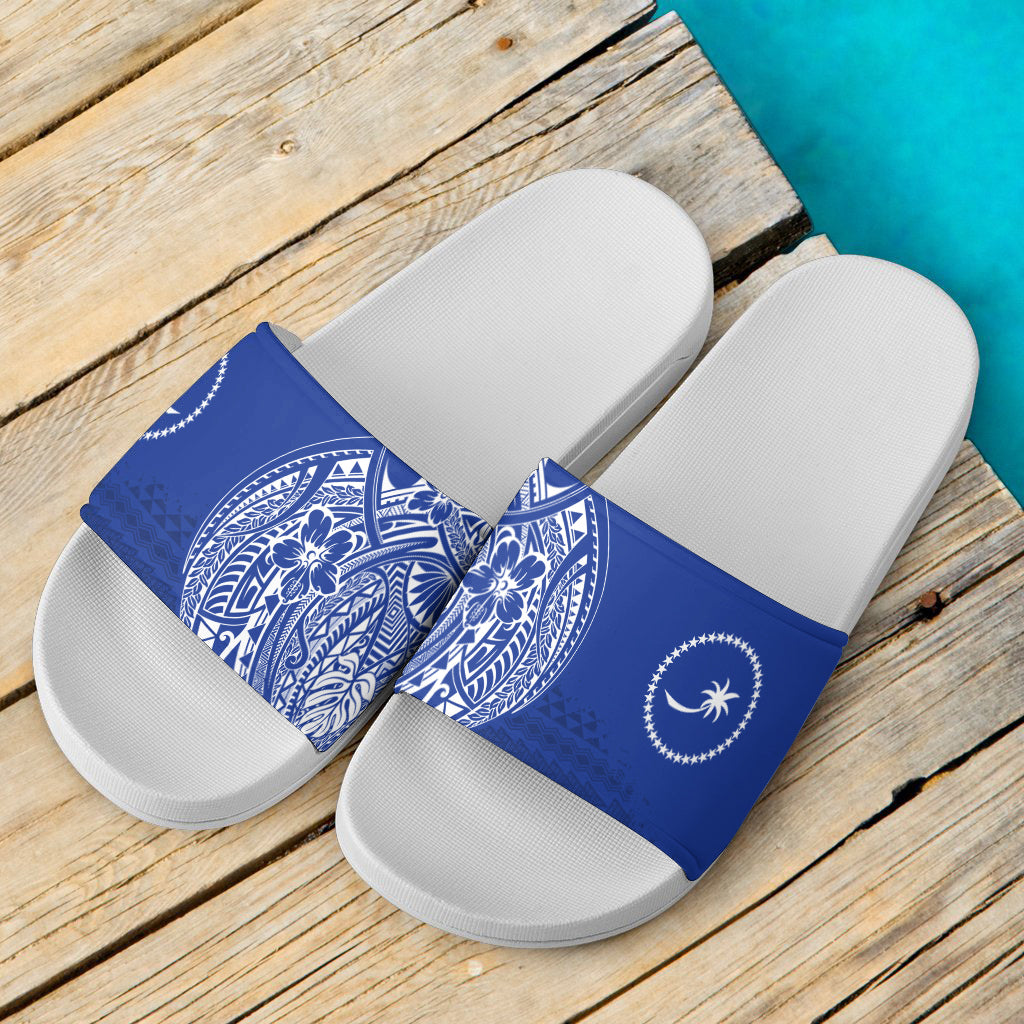 Chuuk State Sandals Polynesian Flag With Coat Of Arms