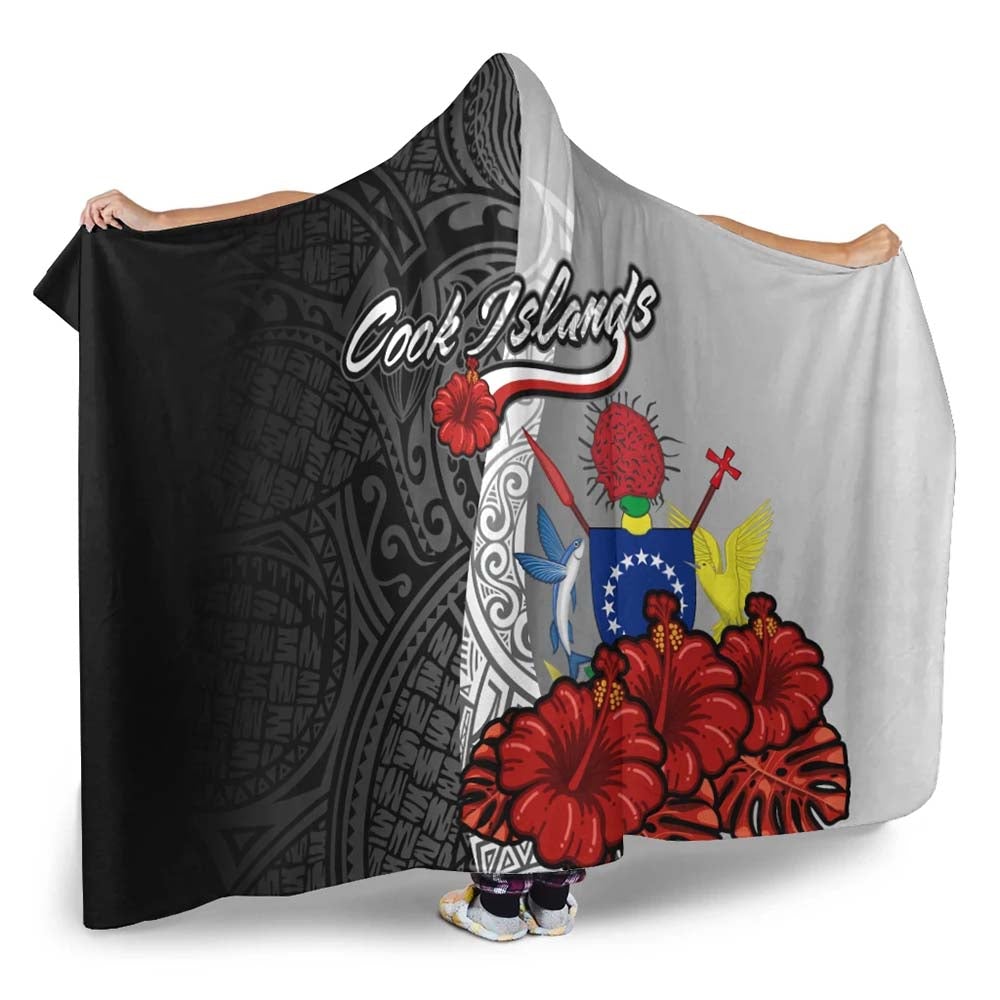 Cook Islands Polynesian Hooded Blanket- Coat Of Arm With Hibiscus White