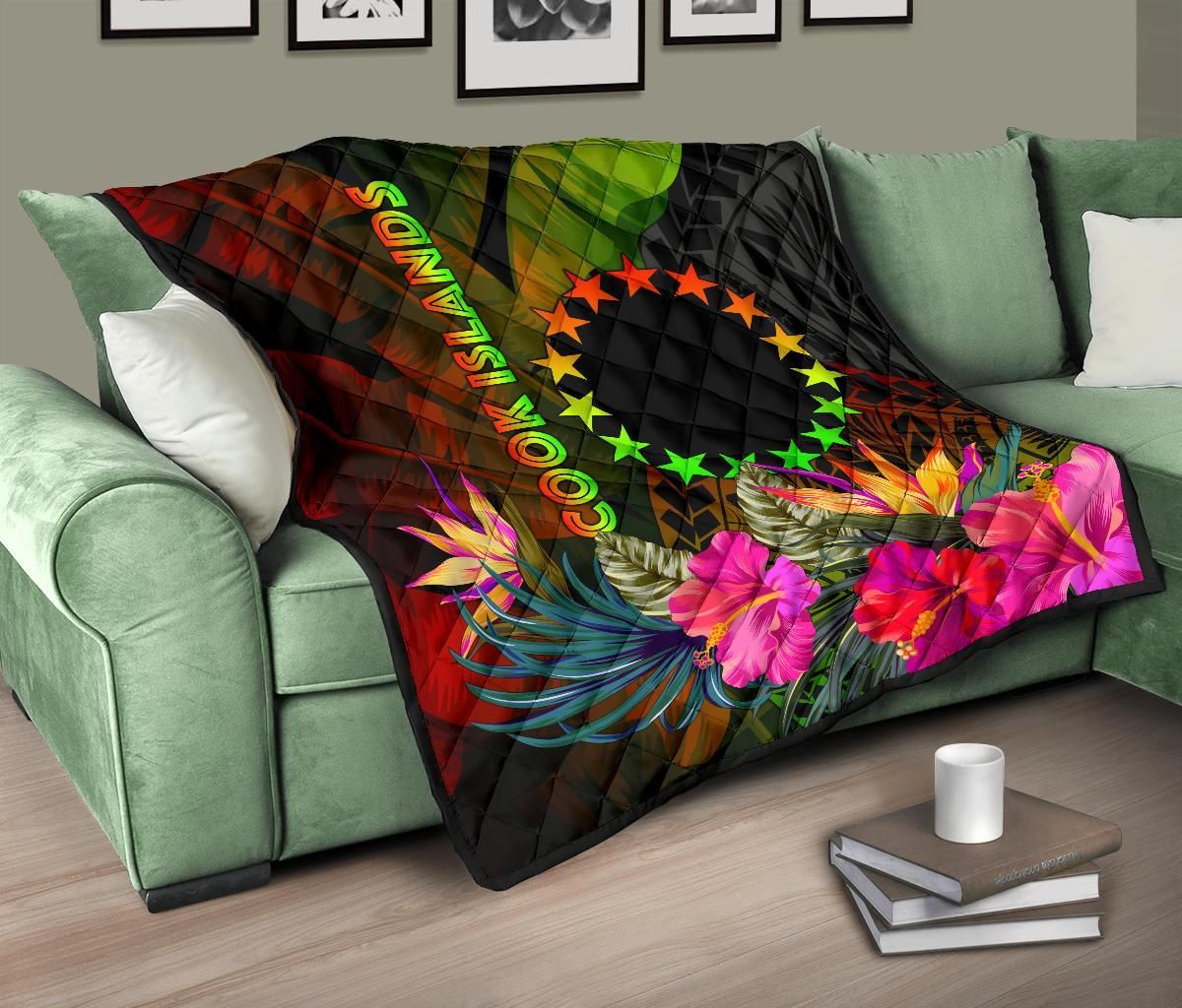 Cook Islands Polynesian Premium Quilt -  Hibiscus and Banana Leaves
