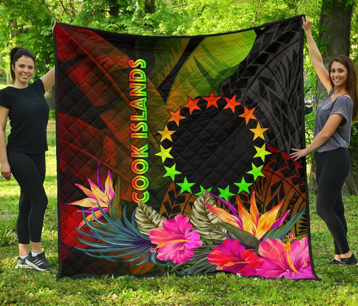 Cook Islands Polynesian Premium Quilt -  Hibiscus and Banana Leaves
