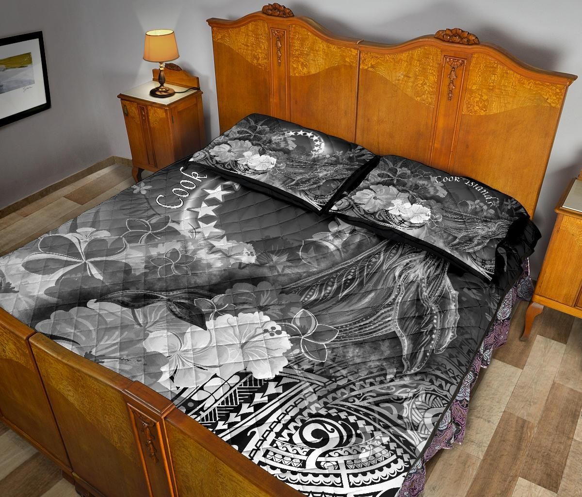 Cook Islands Quilt Bed Set - Humpback Whale with Tropical Flowers (White)