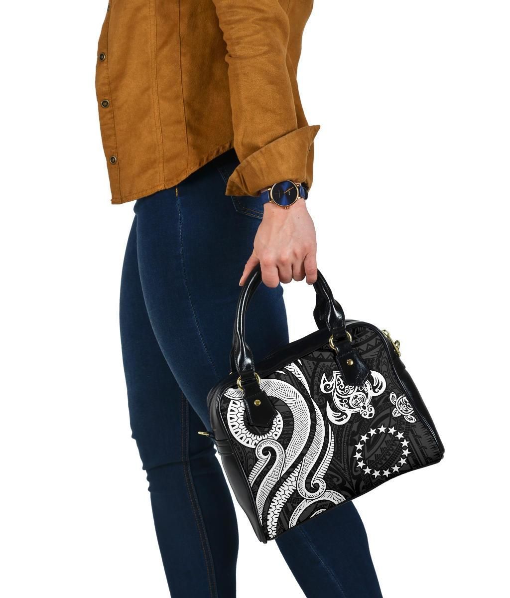 Cook Islands Shoulder Handbag - White Tentacle Turtle