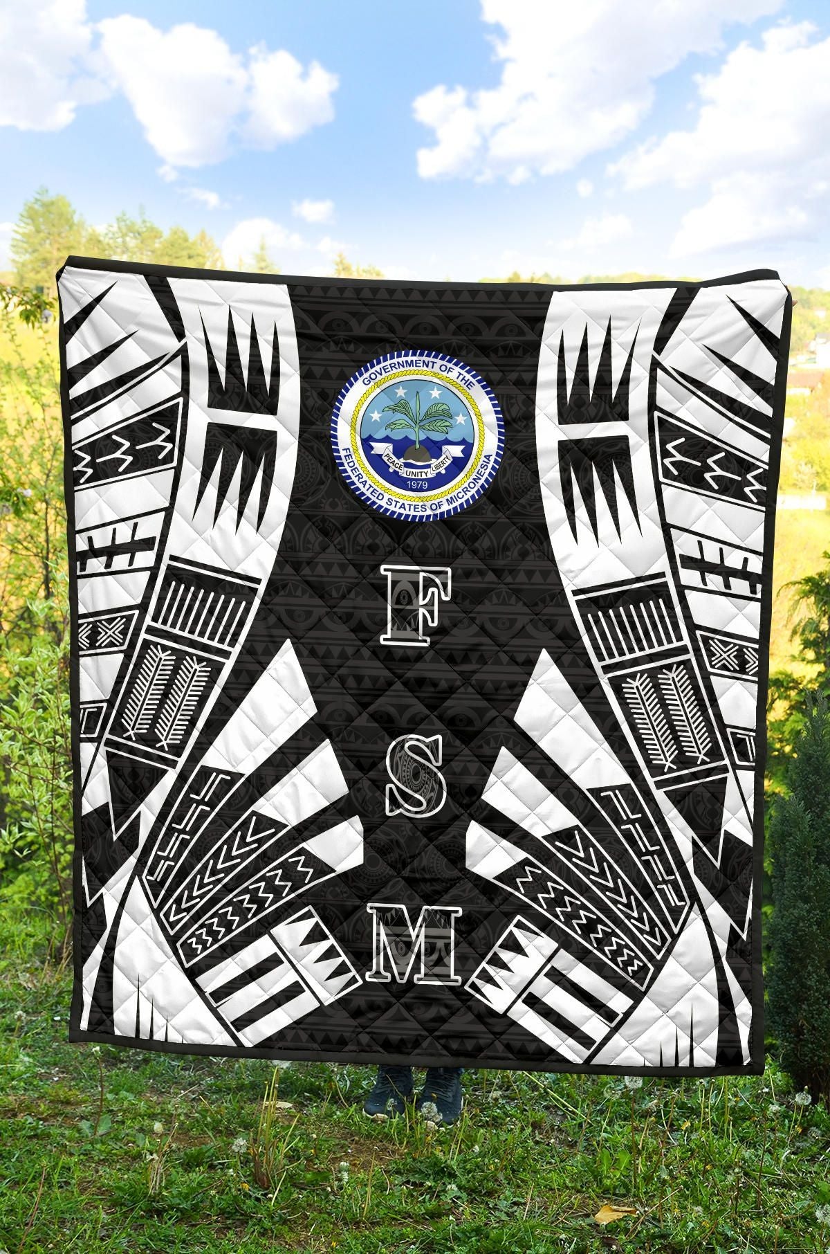 Federated States Of Micronesia Premium Quilt - Federated States Of Micronesia Seal Polynesian White Tattoo (Black)