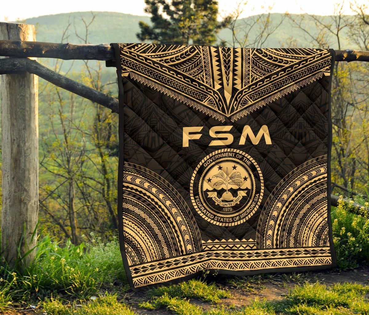 Federated States Of Micronesia Premium Quilt - FSM Seal Polynesian Chief Gold Version