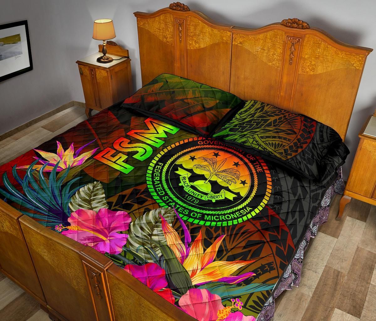 Federated States of Micronesia Polynesian Quilt Bed Set - Hibiscus and Banana Leaves