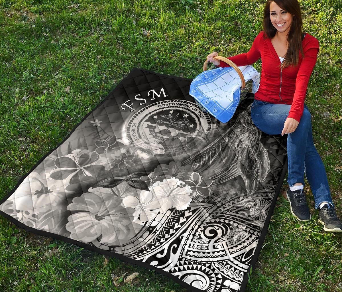 Federated States of Micronesia Premium Quilts - Humpback Whale with Tropical Flowers (White)