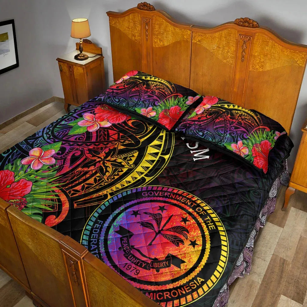 Federated States of Micronesia Quilt Bed Set - Tropical Hippie Style