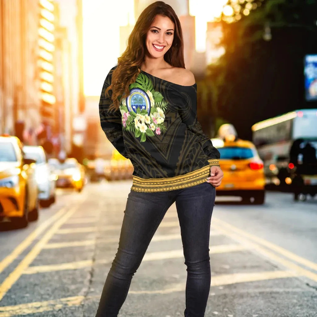 Federated States of Micronesia Women Off Shoulder Sweater - Polynesian Gold Patterns Collection