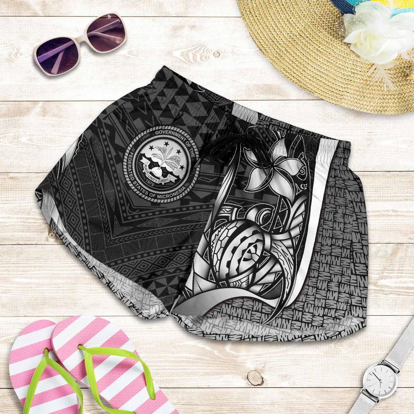 Federated States of Micronesia Women Shorts White - Turtle With Hook