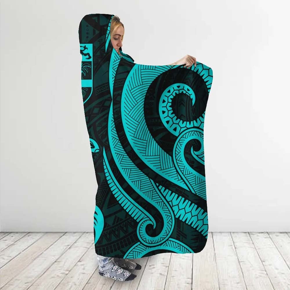 Fiji Hooded Blanket - Turquoise Tentacle Turtle
