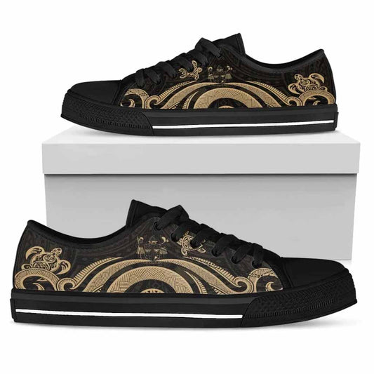 Fiji Low Top Canvas Shoes - Gold Tentacle Turtle Crest