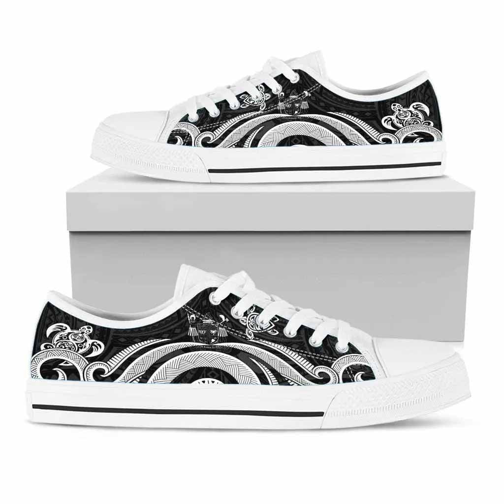 Fiji Low Top Canvas Shoes - White Tentacle Turtle Crest